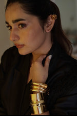 Load image into Gallery viewer, Rosette Earcuffs