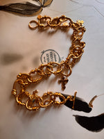 Load image into Gallery viewer, Charmastic Choker