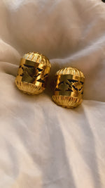 Load image into Gallery viewer, Rome Barrel Studs