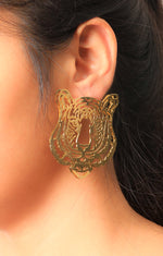 Load image into Gallery viewer, Panther Ear Rings